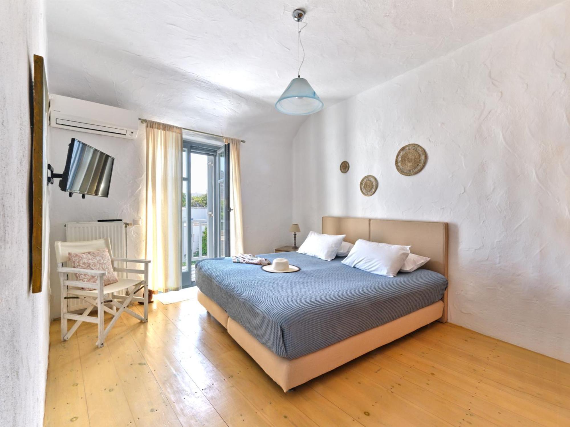 Amelie Villa With Pool And Amazing Sea Views, Paros Márpissa Екстериор снимка
